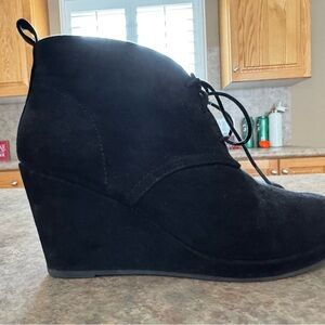 DV by Dolce Vita Black Wedge Boots